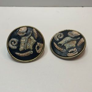 Laquer look on black enamel and gold tone base round 11/2” earrings